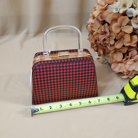 C Est.1946 mini Houndstooth handbag radiant red - Picture 15 of 16
